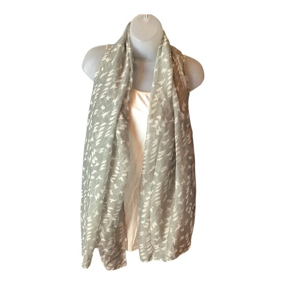 Bird Print Gray & White Scarf Shawl Wrap  64x33 Inches Fashion Rectangle - Picture 1 of 7
